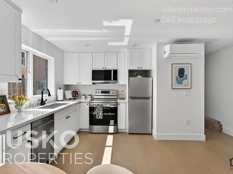 2708 T St #1 — Photo 1