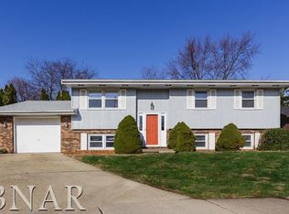 601 Highpoint Rd, Normal, IL 61761