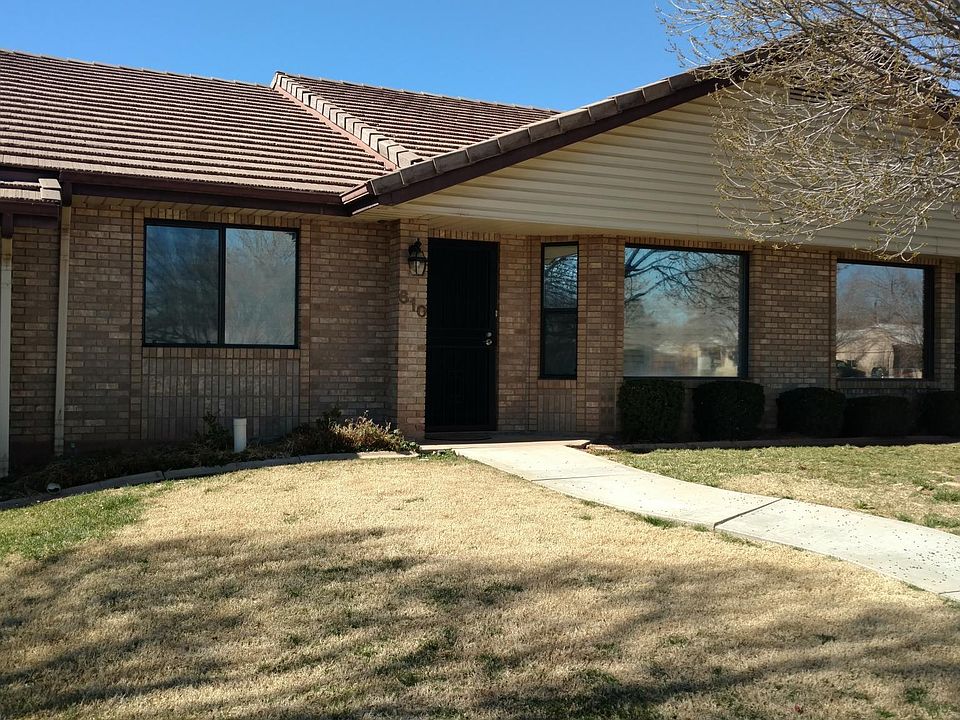 Front of townhouse