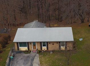 1610 Glenwood Dr SE, Roanoke, VA 24014