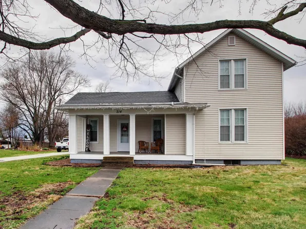 214 N Ohio St, Camp Point, IL 62320