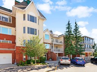 3308 W Sienna Park Grn SW, Calgary, AB T3H 3N7
