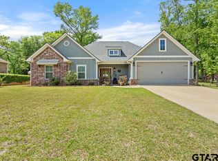 225 County Road 3608, Bullard, TX 75757