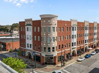145 S Main St #305, Fuquay Varina, NC 27526