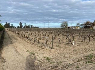 9787 S Cedar Ave, Fresno, CA 93725