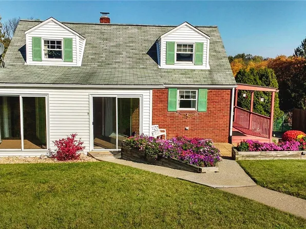 14 Poplar St, Canonsburg, PA 15317