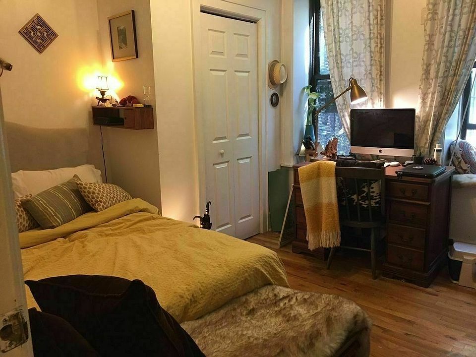 1st image of 215 W 108th St APT 2