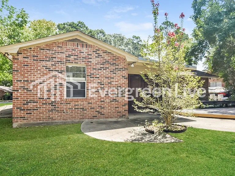 625 Durward Dr — Photo 13