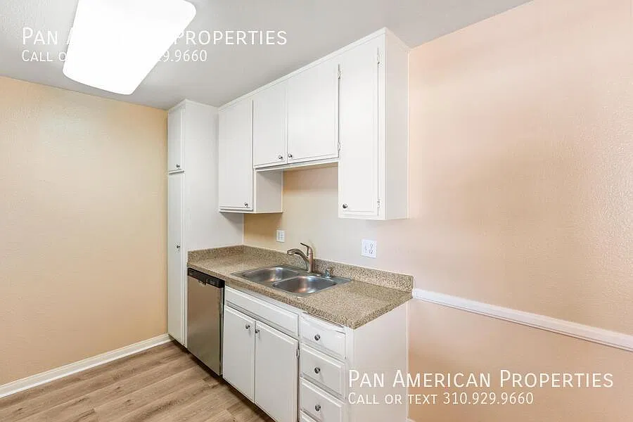 1 bed, 841 sqft, $1,850 — Photo 3