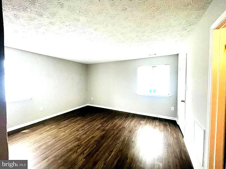2137 Wainwright Ct #1C — Photo 8