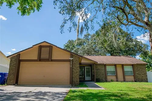 1512 Prairie Lake Blvd Photo 1
