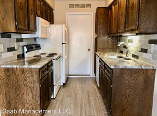 24149 Meadow Bridge Dr, Clinton Township, MI