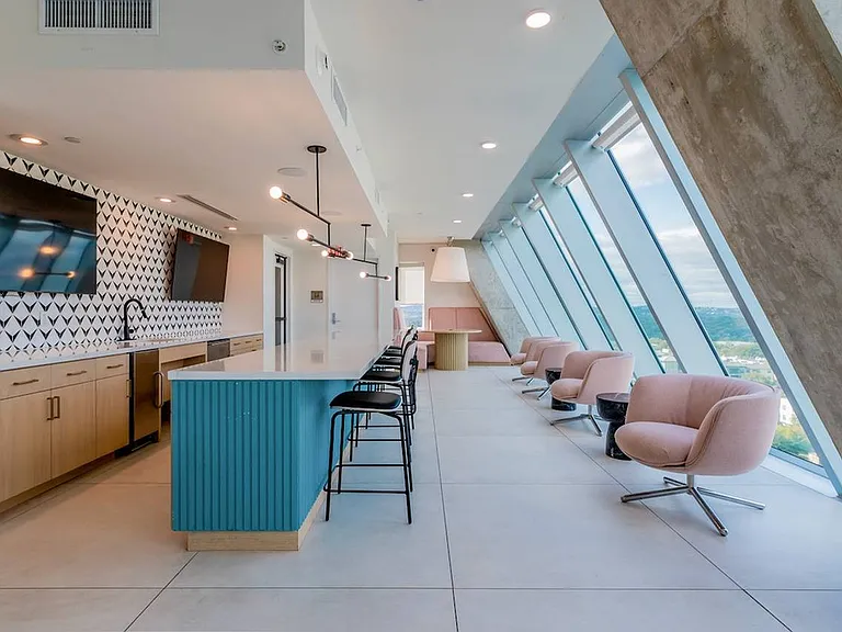 2111 Rio Grande St — Photo 24