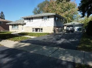 5510 W 85th Pl, Burbank, IL