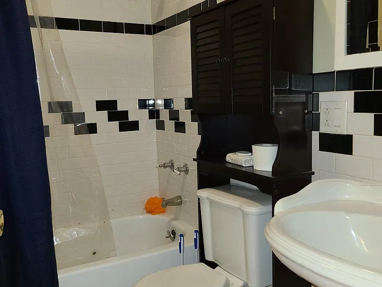 2836 N Damen Ave #2 — Photo 25