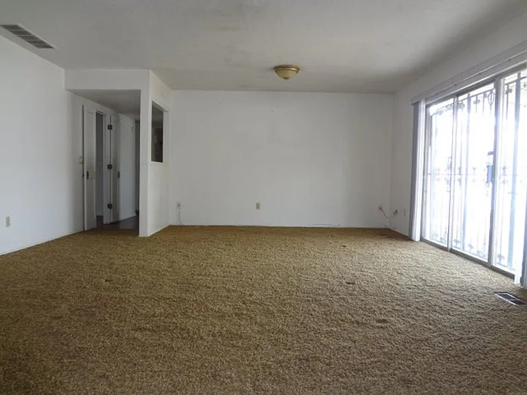 3220 La Ronda Pl NE — Photo 6