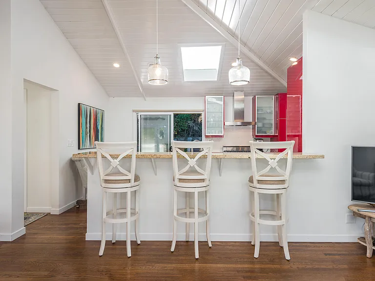 429 Terrace Rd — Photo 6