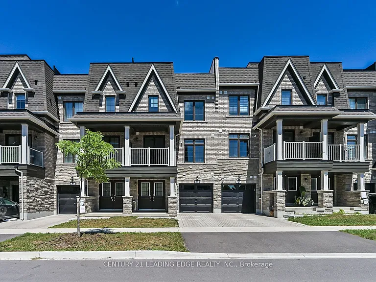 30 William Shearn Cres — Photo 1