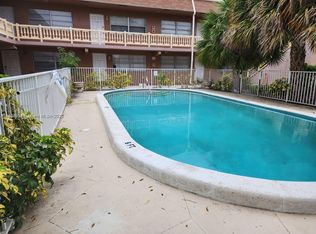 241 SE 9th Ave APT 110, Pompano Beach, FL 33060