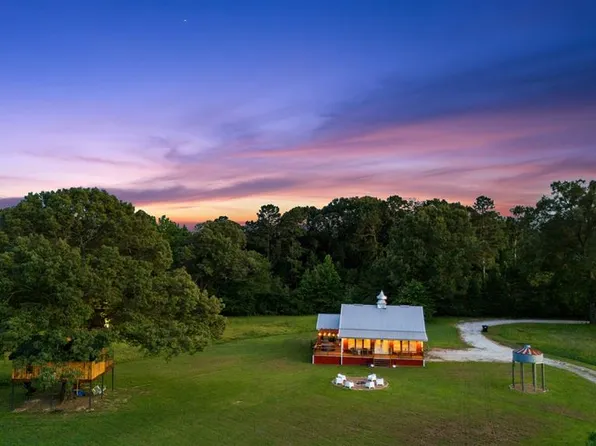 1654 Rhoden Rd, Broken Bow, OK 74728