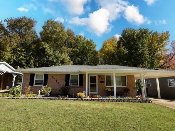 1311 Western Hills Dr, Evansville, IN 47720