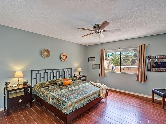 5th image of 38267 S Silverwood Dr