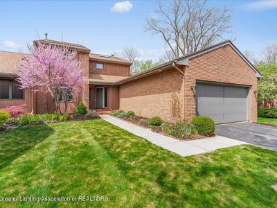 2454 Emerald Lake Dr, East Lansing, MI, 48823