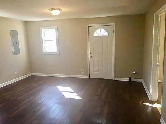 2nd image of 209 Nicholtown Rd