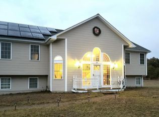 22 Alexandra Dr, Assonet, MA 02702