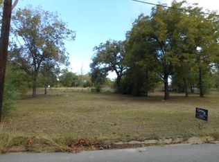 637 Jefferson St E, Sulphur Springs, TX 75482