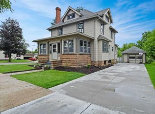 446 Clark St, Reedsburg, WI 53959