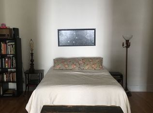 1824 Chestnut St APT 2F, Philadelphia, PA 19103