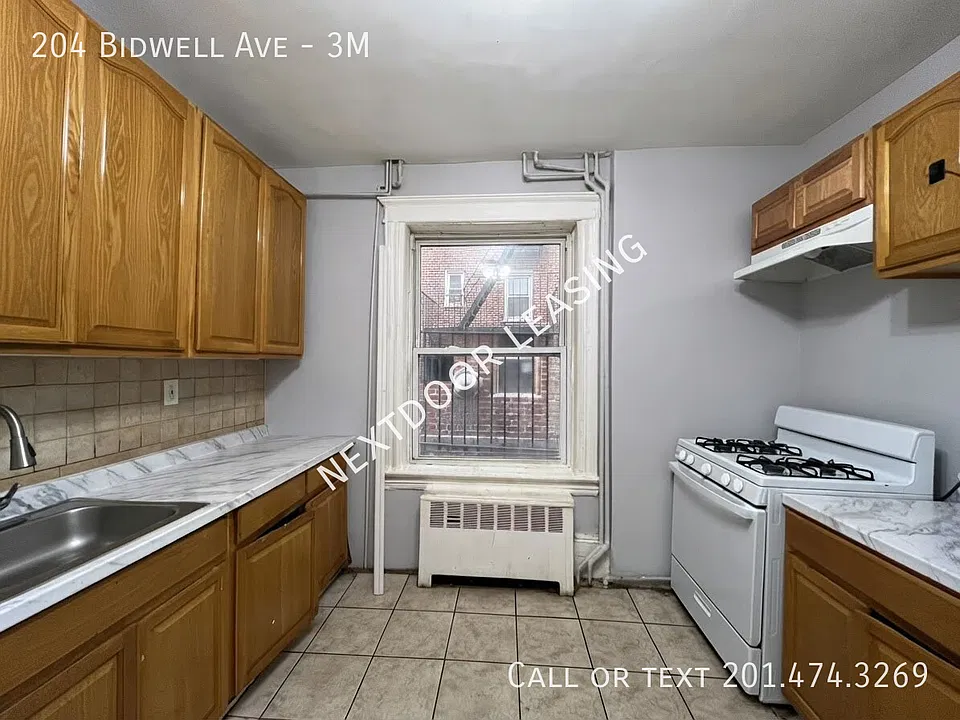 204 Bidwell Ave #3M
