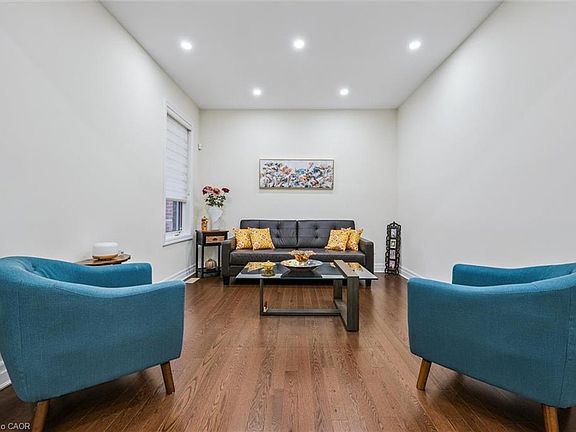 4th image of 228 Ridge Rd