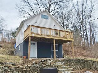 53 N Ayers Rd, Coventry, CT 06238