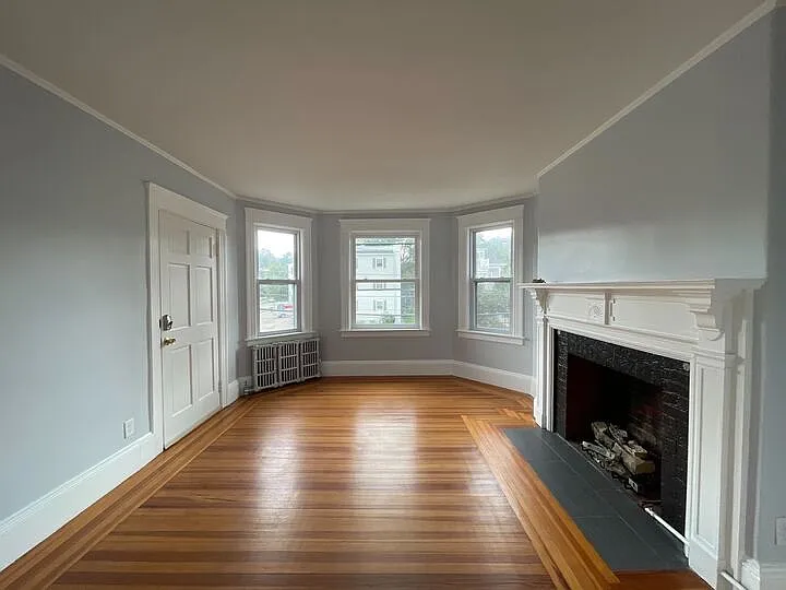 2 bed, 1084 sqft, $2,850 — Photo 1