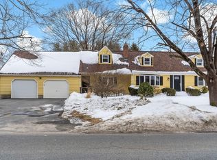 71 Agricultural Ave, Rehoboth, MA 02769