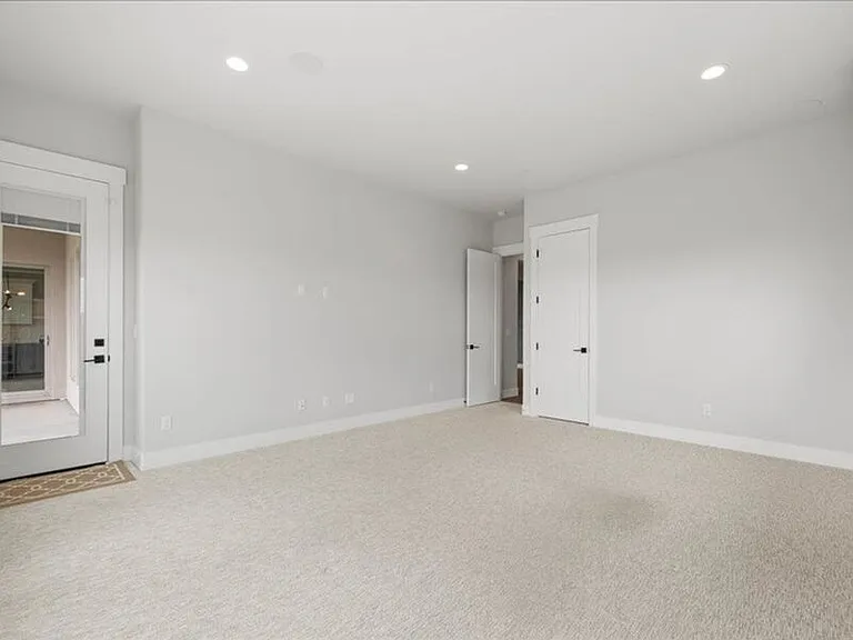 2319 Skyview Loop — Photo 22