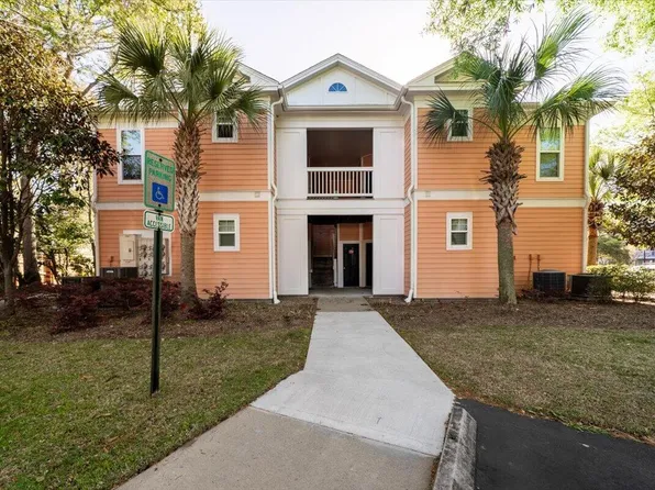 2216 Chatelain Way, Mount Pleasant, SC 29464