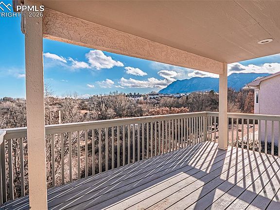 2nd image of 2755 Quail Rdg