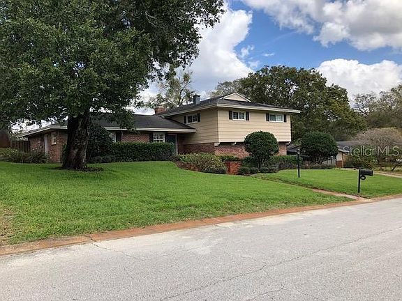 2nd image of 102 Highland Ct
