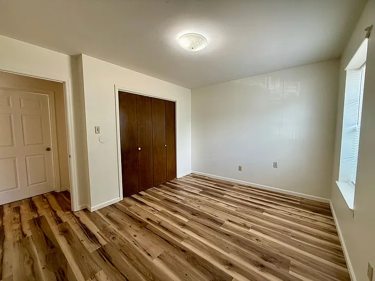 601 Bertig St — Photo 11