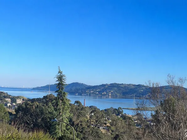 359 Via La Cumbre Street, Greenbrae, CA 94904