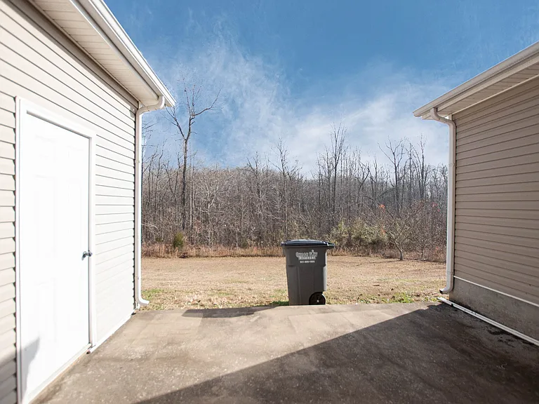 1209 Ash Ridge Dr #C — Photo 13