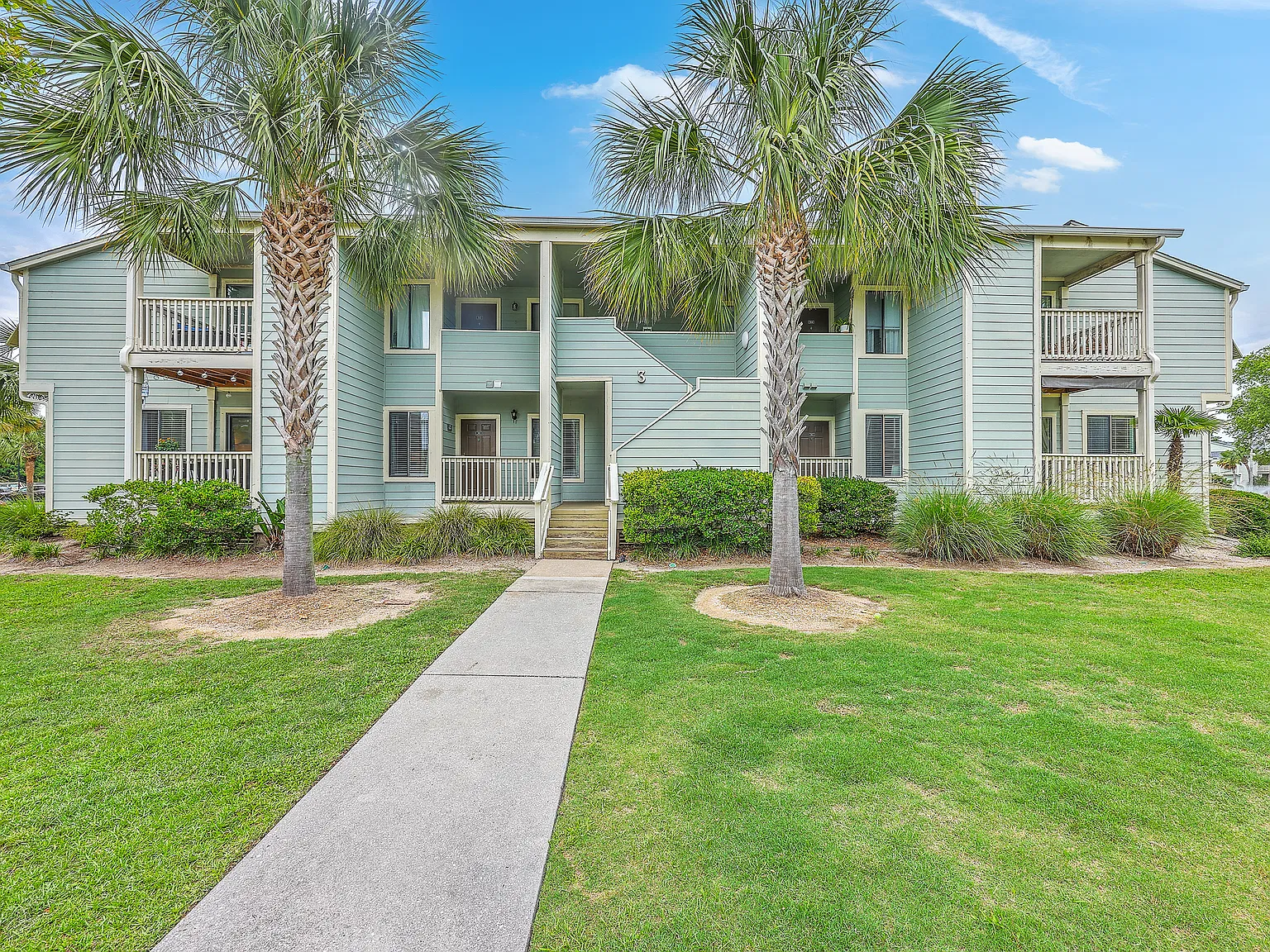 2 bed, 1000 sqft, $2,800 — Photo 1