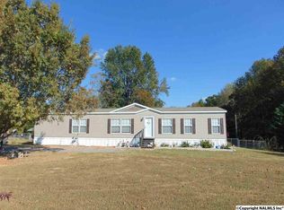 414 Buster Owen Rd, Laceys Spring, AL 35754
