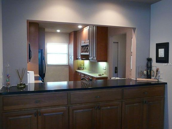 3rd image of 760 Village Cir APT 212