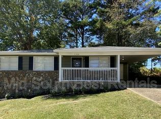 1300 Glenda Dr, Little Rock, AR 72205