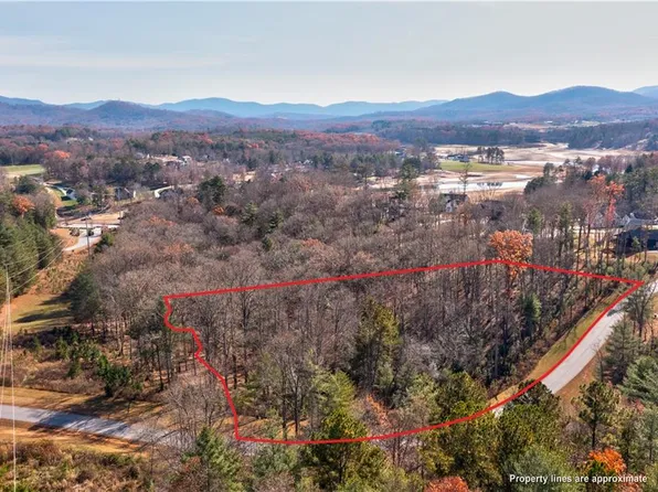 193-4 Oakwood Rd #193-4, Blairsville, GA 30512