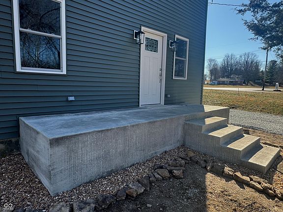 5th image of 9278 S Geneva Rd